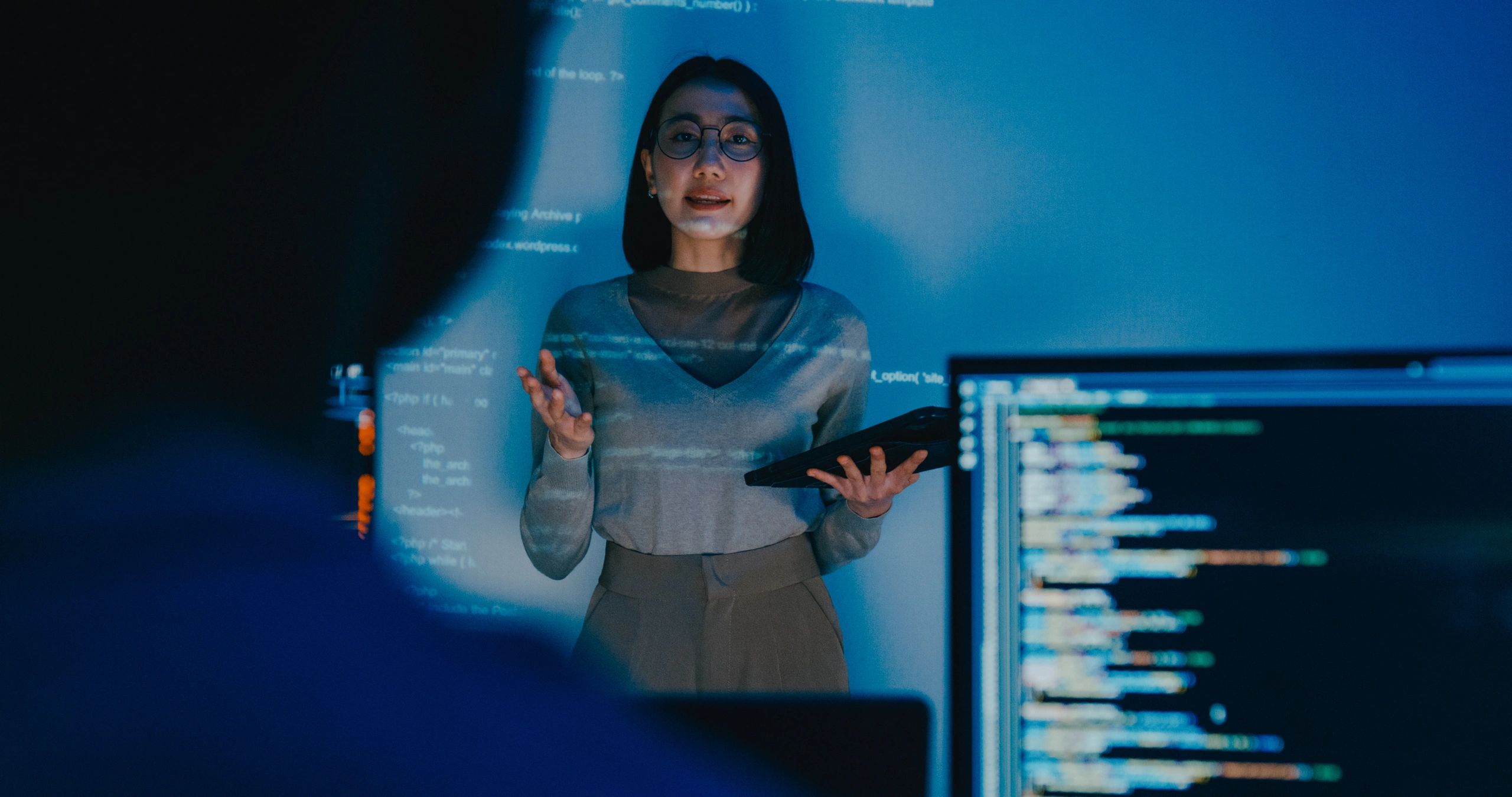 leadership expert faculty